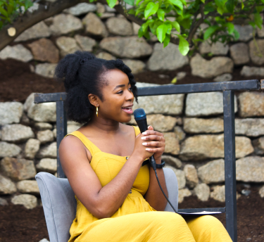 Emma-Louise Amanshia - Earth Minutes Host